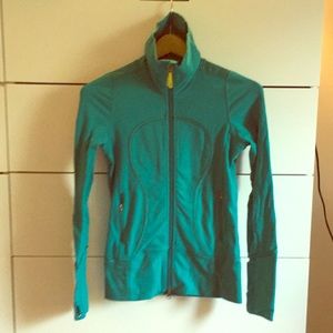 Green lululemon jacket